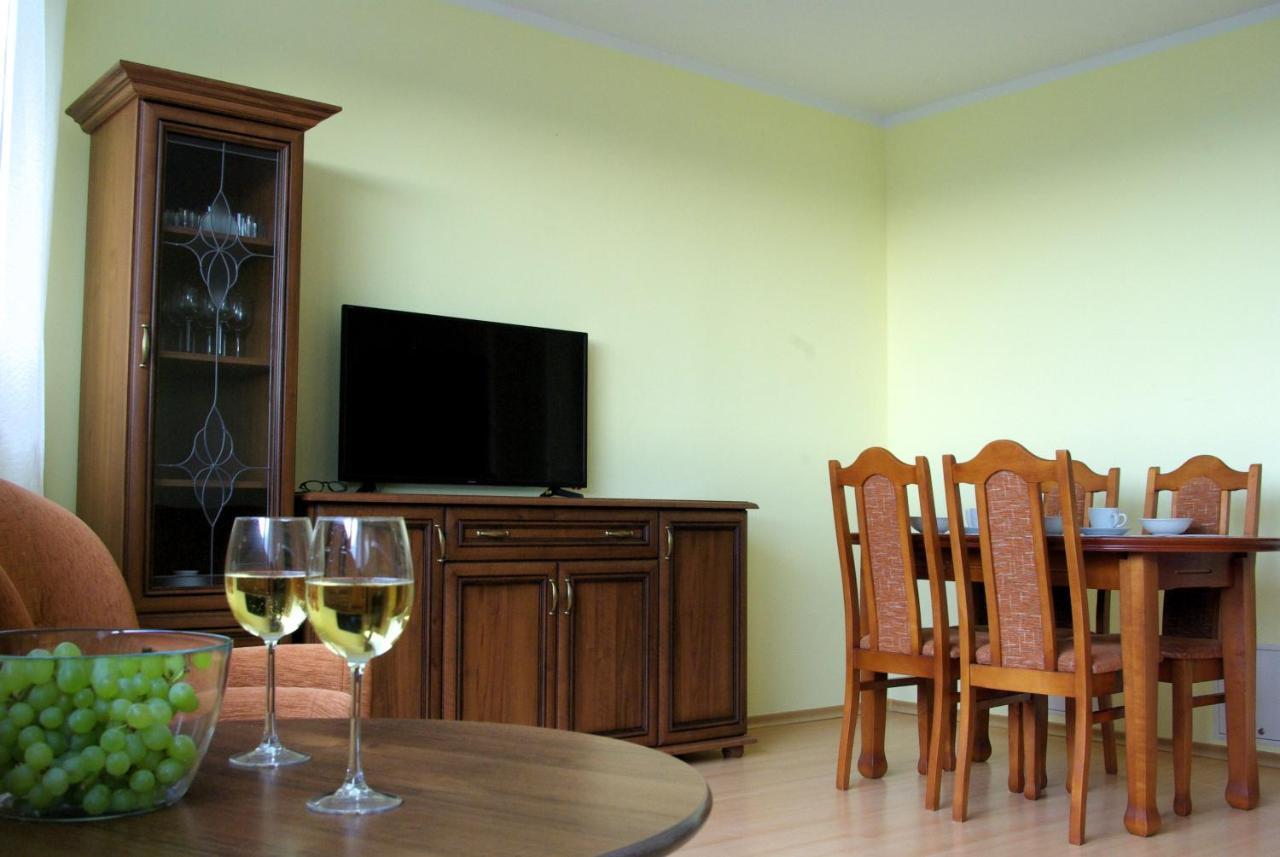 Apartament Z Widokiem Na Latarnie Apartment โควอบเซก ภายนอก รูปภาพ